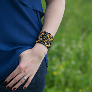 Tapestry 2" Beaded Stretch Bracelet