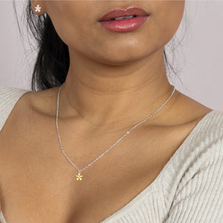 Pick You 10mm Silver-Plated Cubic Zirconia Flower Stud Earrings and 16.5"-18.5" Necklace