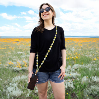 Daisy Crossbody Crocheted Phone Lanyard