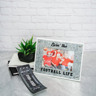Football 8.5" x 6.5" Frame (Holds 4" x 6" Photo)