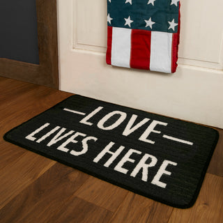 Love 27.5" x 17.75" Floor Mat