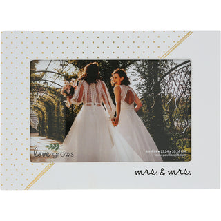 Mrs. & Mrs. 7.5" x 5.5" MDF Frame
(Holds 6" x 4" Photo)