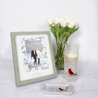 Love Lasts 8.5" x 10" Frame
(Holds 4" x 6" Photo)