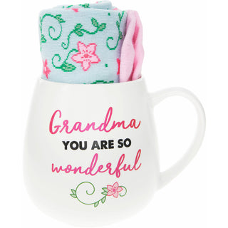 Grandma 15.5 oz Mug and Sock Set