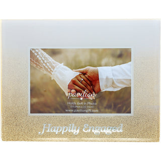 Happily Engaged 8.75" x 6.75" Frame (Holds 6" x 4" Photo)